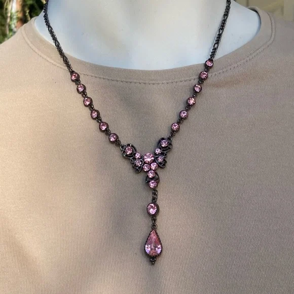 Premier Designs Jewelry Premier Designs Pink Rhinestone